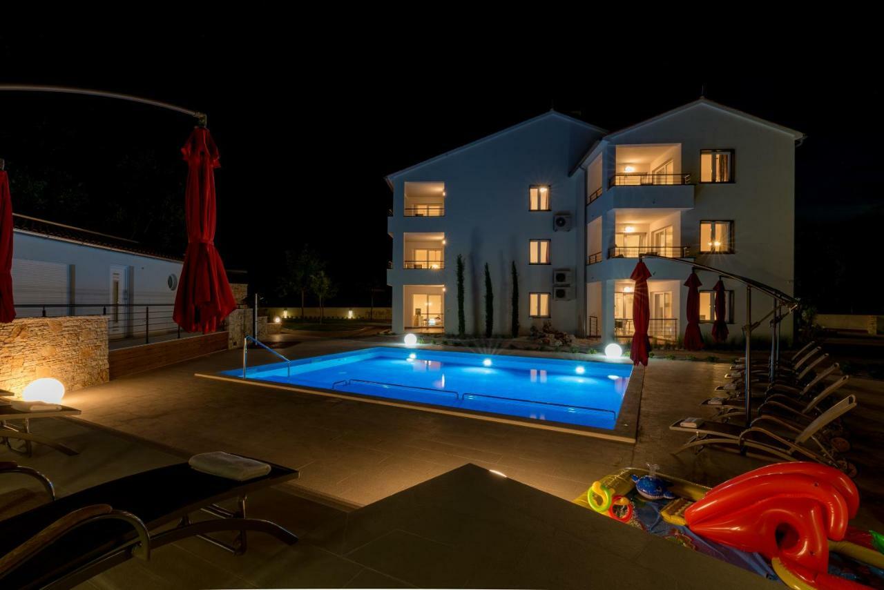 Villa Anja Peroj Exterior foto